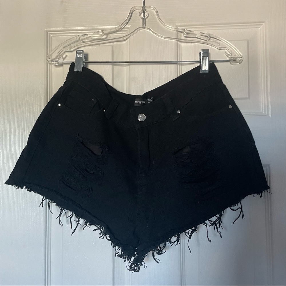 Pretty little thing black denim shorts